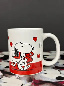 Snoopy/Lucy/Peppermint Patty Valentine Mug