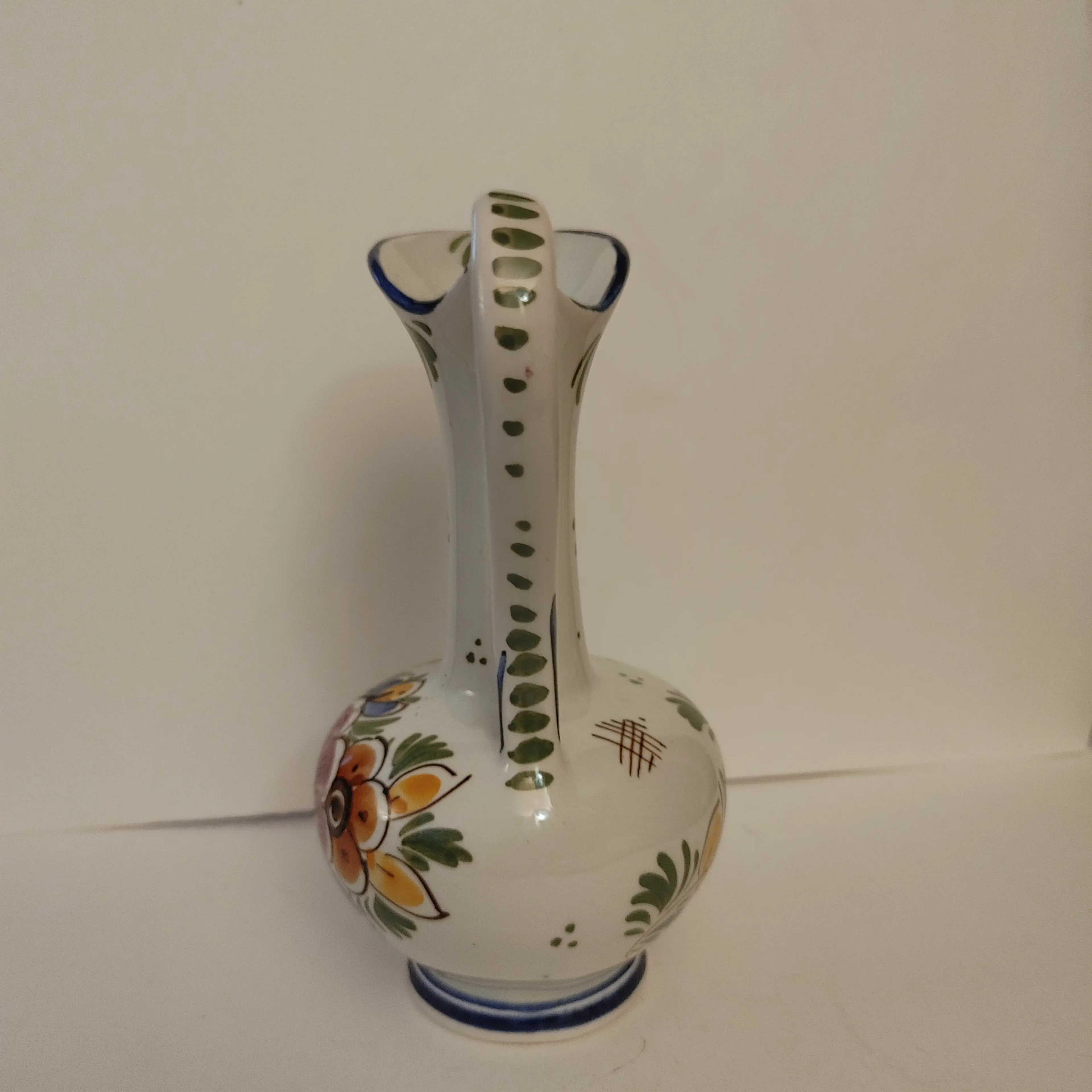 Image 4 of 6