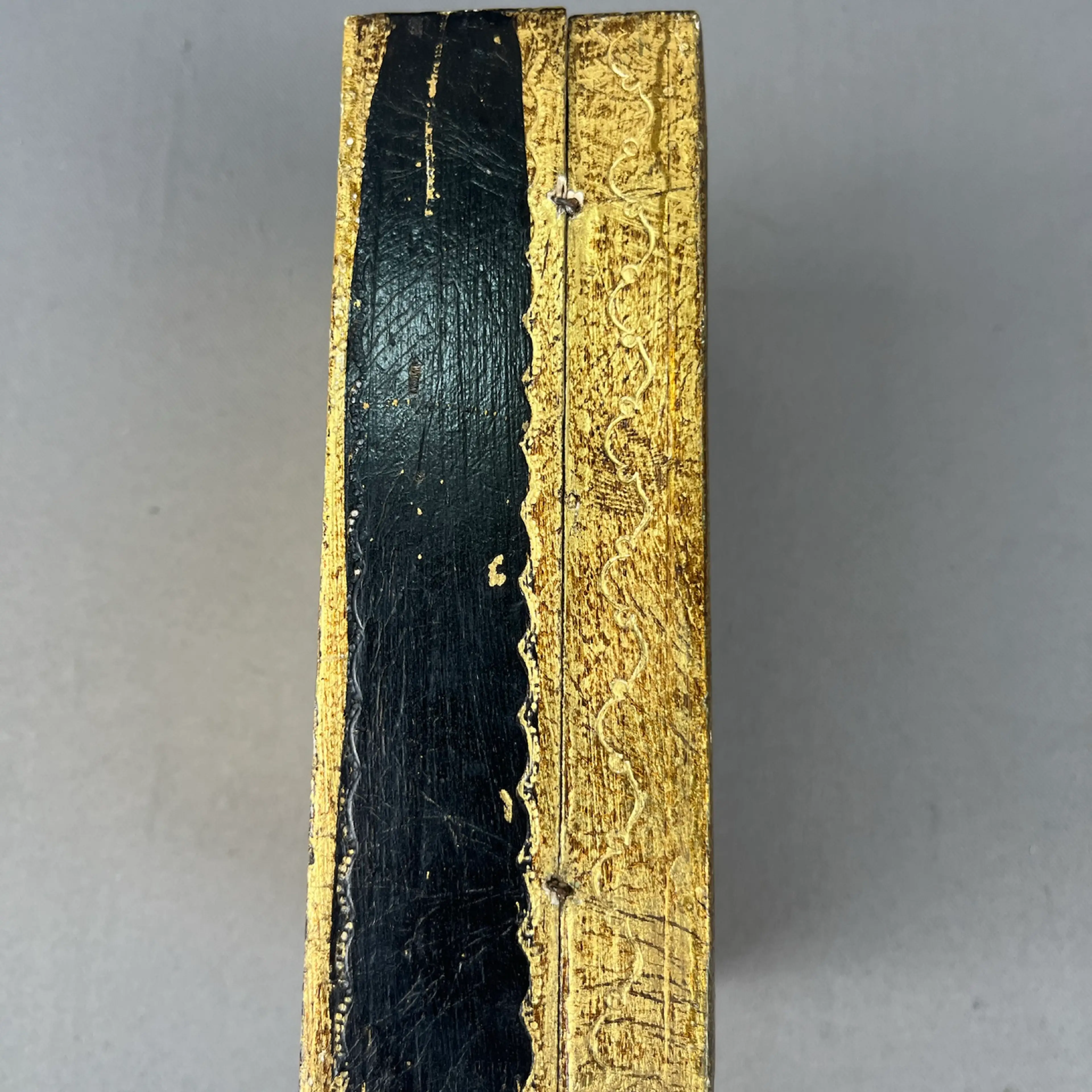 Image 4 of 11