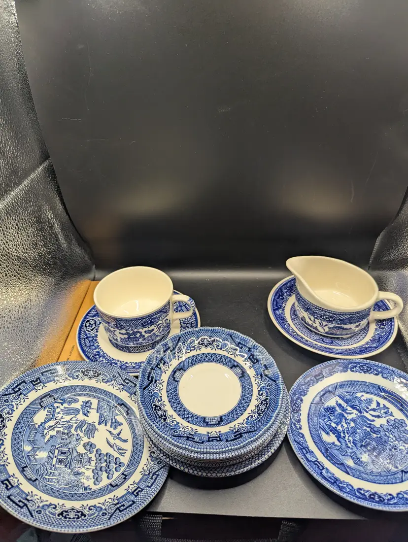 Lot of Blue Willow Individual Pieces Creamer/Saucer, Cup/Saucer, 1 Dessert Plate, 1 Bread Plate and 6 Saucers