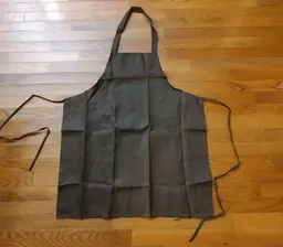 #02 Brown two pocket apron, lot of 3