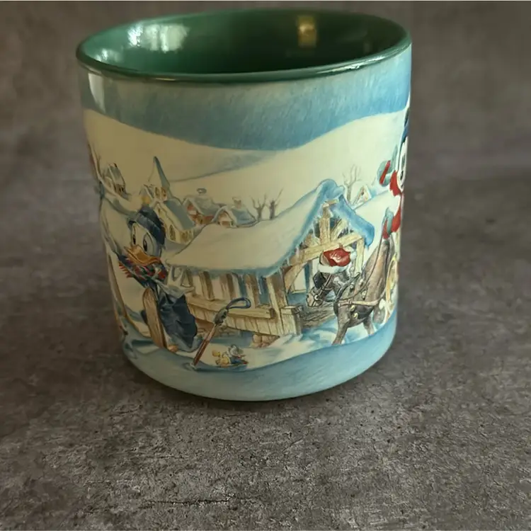 Disney, Mickey Mouse, And Friends Christmas Coffee Tea Mug