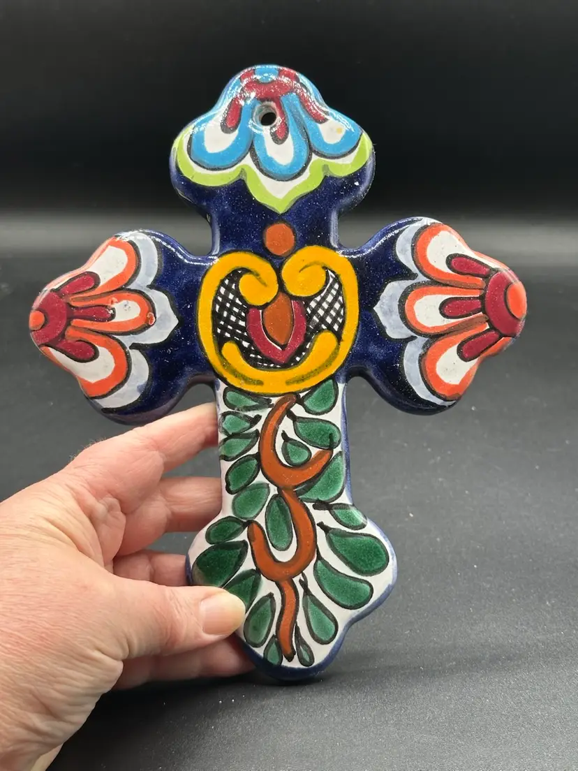Mexico Talavera Cross Hand Made Mexican Folk Art Pottery Multicolor 8”