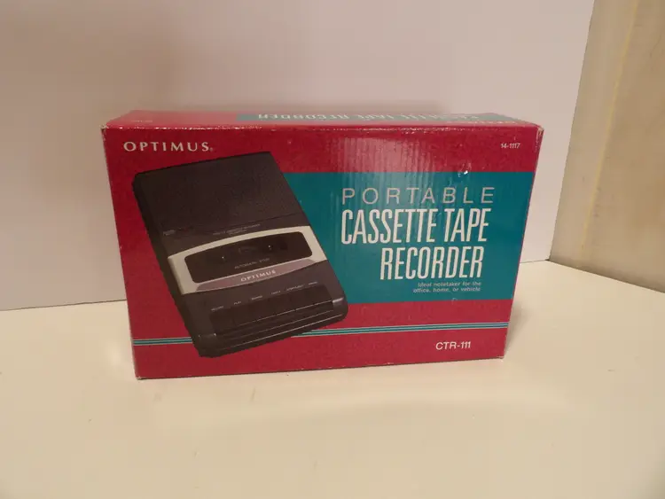 * RadioShack Optimus Portable Cassette Tape Recorder CTR-111 14-1117 NOB