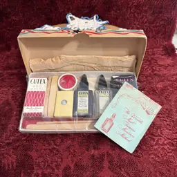 F-Vtg Cuti-Case By Cutex Complete Box Manicure Instruction Pamphlet