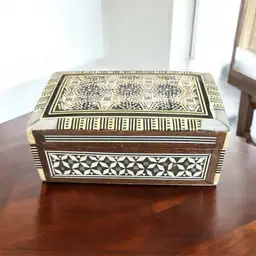 Vintage Mother of Pearl Inlaid Egyptian Intricate Geometric Wooden Trinket Box Red Velvet Lining 5” x 3.5”