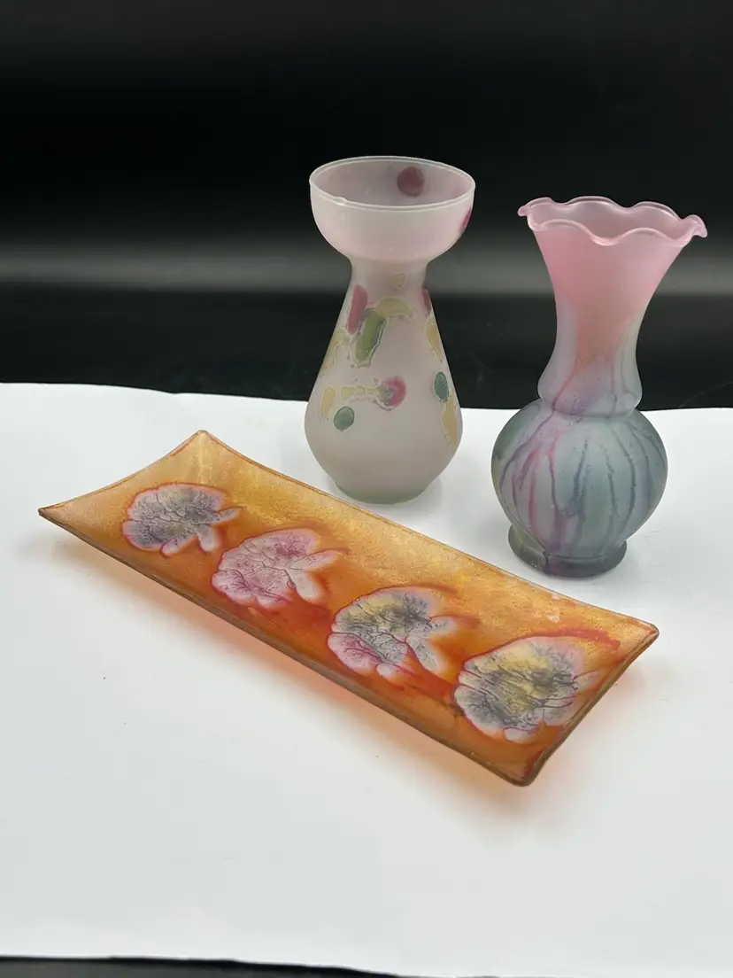 3 vintage Rueven glass pieces 2 Vases 1 Tray watercolor pattern
