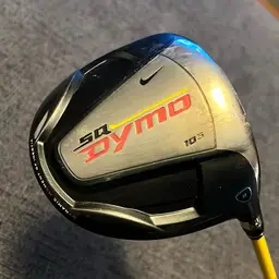 Nike SQ Sasquatch Dymo Driver 10.5 Regular Flex Graphite shaft & Headcover