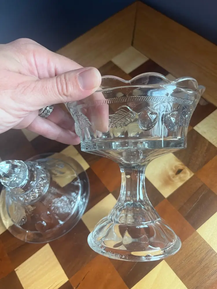 #01 Strawberry And Cable Candy Dish