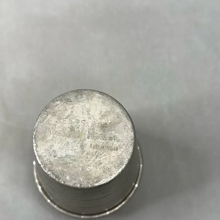 1 Cup Measure With Shaker Lid