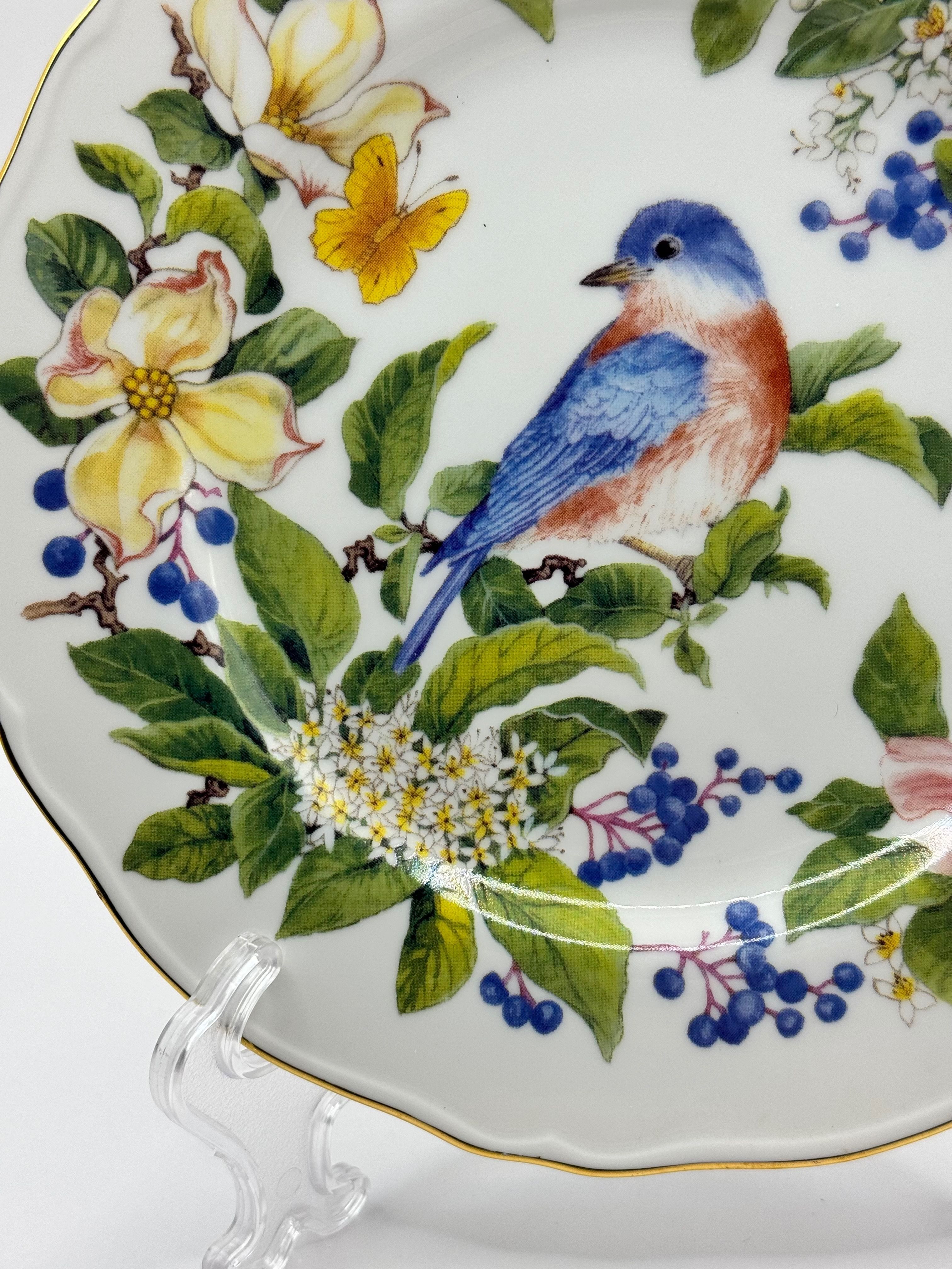 Vintage Songbird Collection Robin Bird Wall Hanging Plate