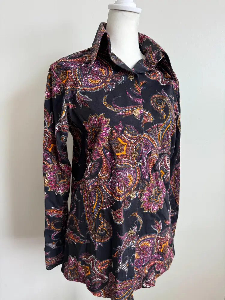 Vintage 70's Ms. Limited Black Paisley Dagger Collar