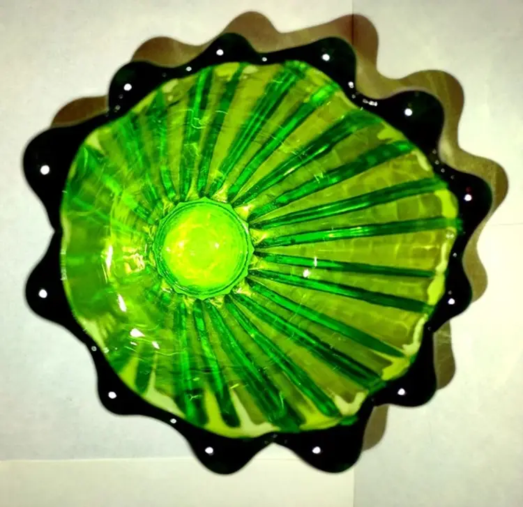 Lotus Viking Green Glass Vase Ribbed 6 3/8" Tall Vintage Mid Century MCM