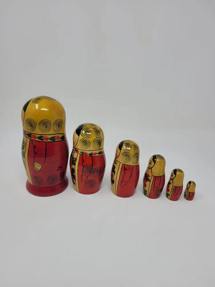Vintage USSR Russian nesting dolls set of six