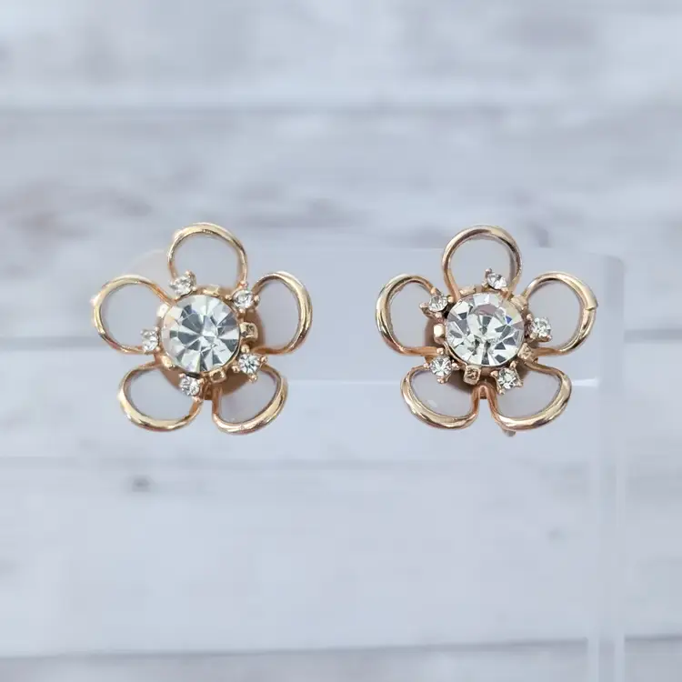 Vintage Screw On Earrings Stunning Gold Tone & Clear Gem Large 3D Flower