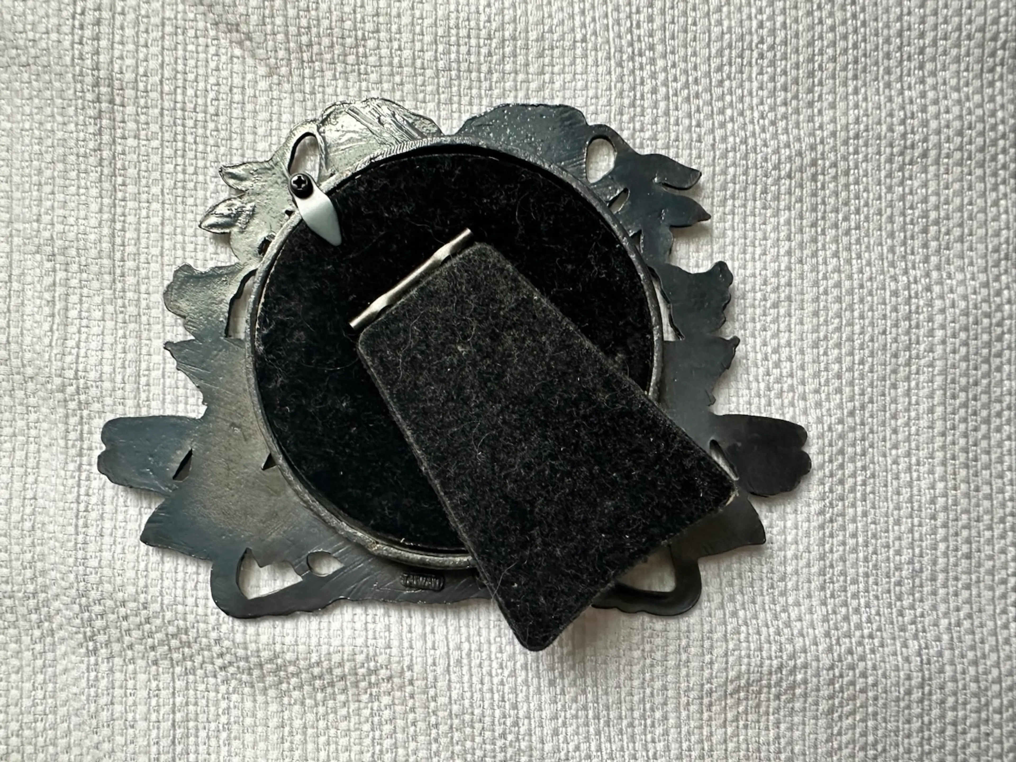 Image 4 of 4