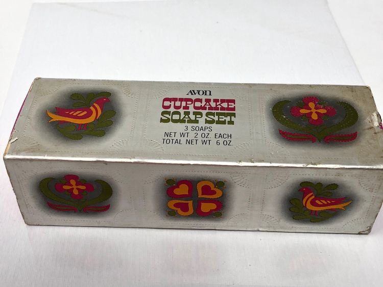 Avon Cupcake Soap Set for Display Only