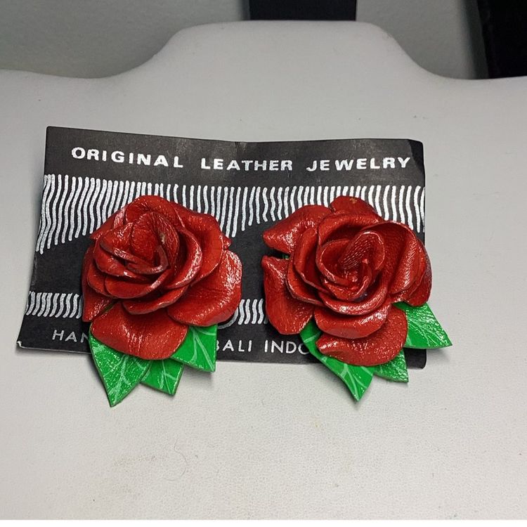 Red Rose Leather Pierced Earrings 1.5”’ NOS