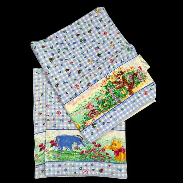 Vintage Disney Winnie The Pooh & Friends Handtowels 2 Pieces READ