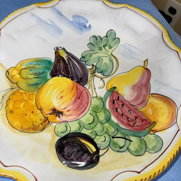 Italian majolica fruit platter Hand-painted vibrant fruit motif 13.75”