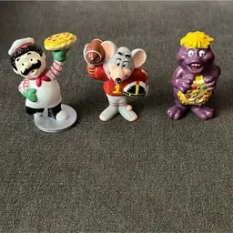 Vintage 1986 Showbiz Pizza Time Theatre Vinyl Figures