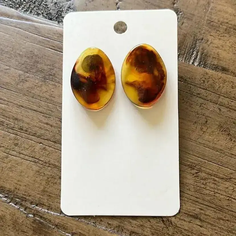 Vintage Lucite Pierced Earrings