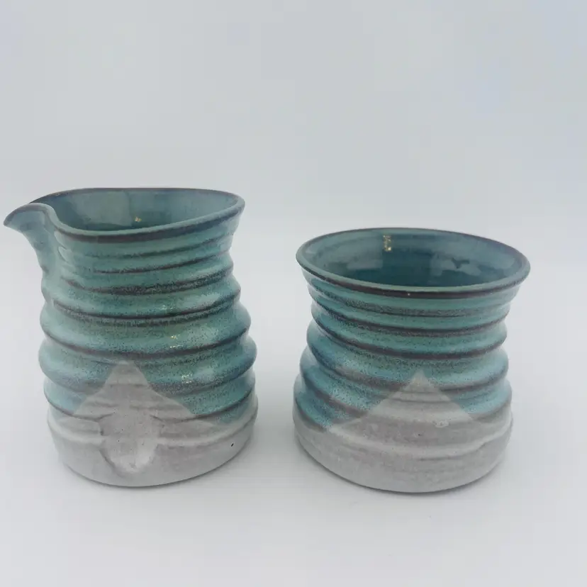 McWhirter Pottery Celo NC Green White Glaze Sugar And Creamer Set 2.25”, 2.75”