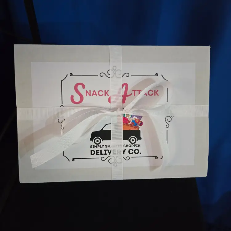 HIPPEAS Puffs & Chip Variety 5pc Giftable Vegan Snack Box