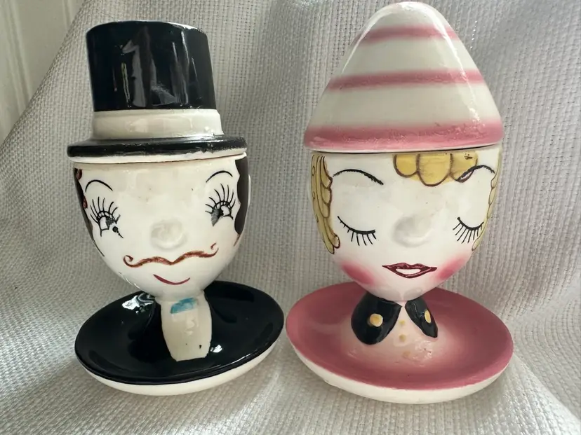 Vintage MCM Anthropomorphic Mr. & Mrs Egg Cups/ Salt & Pepper Shakers
