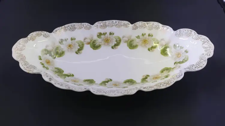 Malmaison Water Lily Oval Dish by A.G.C. Bavaria