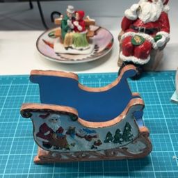 Santa Sleigh Napkin Holder