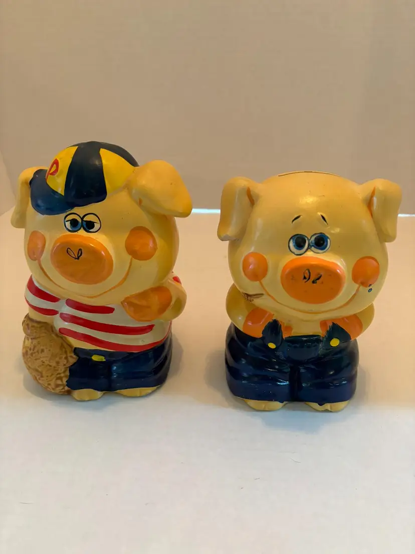 Vintage Pair of Ensco Piggy Banks