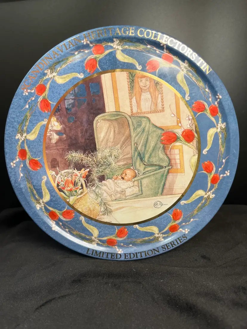 1992 Carl Larsson Scandinavian Heritage Collectors TIN-Swedish Pepparkakor-"The Swedish Wish Cookie"