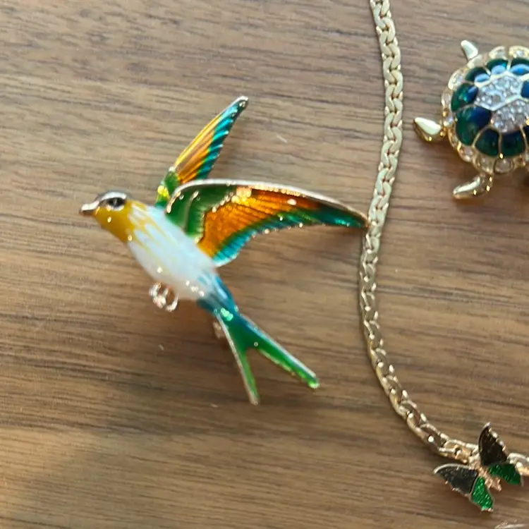 lot Of Four, Butterflies, Bird, And Turtle pins and necklace