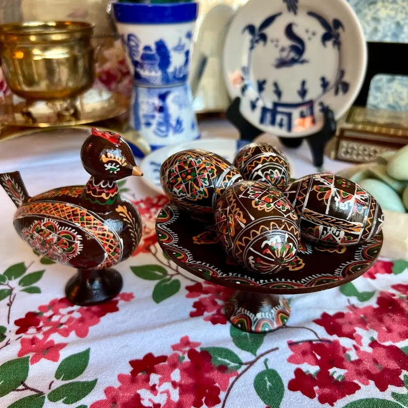 Vintage Set Of Hungarian Handpainted, Wood Chicken 4” Compote 4” Four Eggs