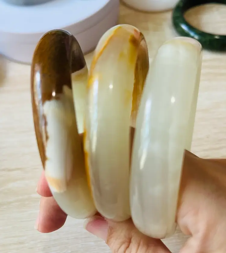 Natural Cream Jade Bangle Bracelet