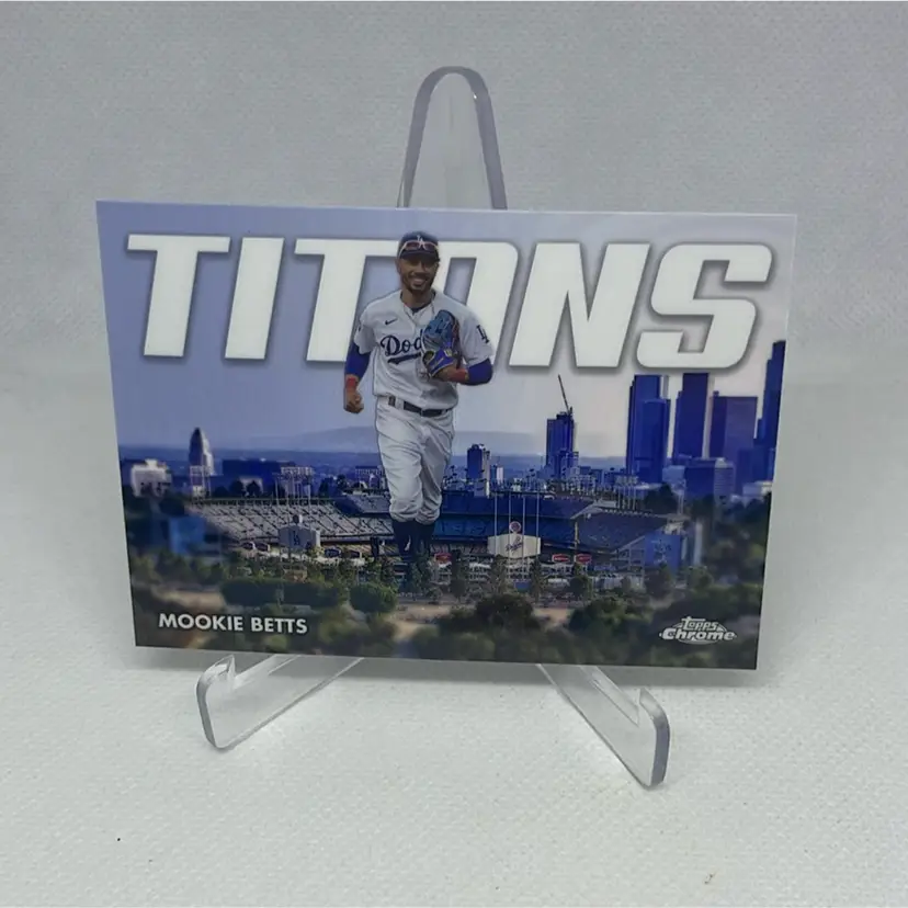 2023 Topps Chrome Update Titans Mookie Betts CT-18 La Dodgers