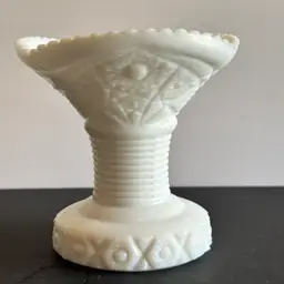 #912 West Moreland Milk Glass “Old Quilt”Pattern Mckee Home Accent Planter Flower Holder Vase 1940 To 1984