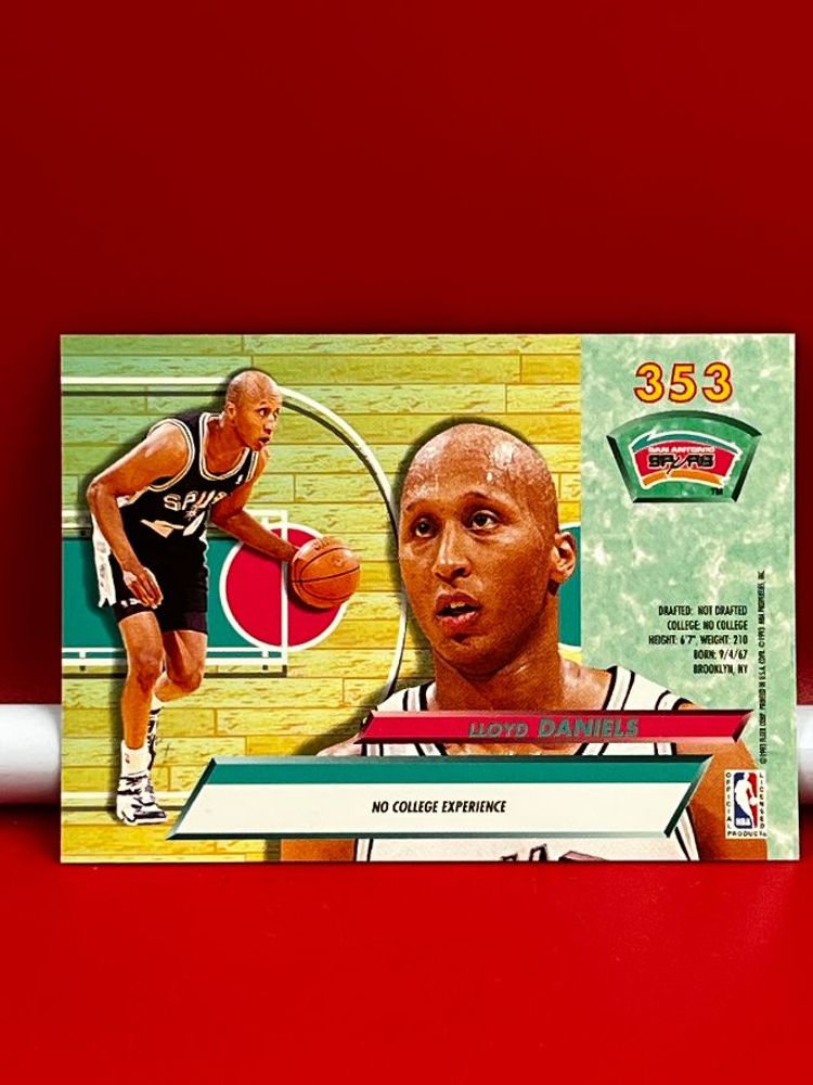 1993 Fleer Ultra Collector Basketball Trading Card Spurs Lloyd Daniels #353
