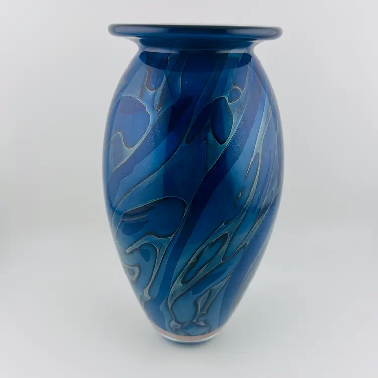 Signed Robert Eickholt 2007 Asteroid Vase 8.5”