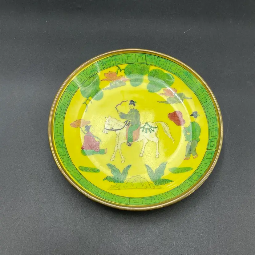 Chinoiserie Japanese Hand Painted Porcelain Encased in Brass Bowl Plate Vintage