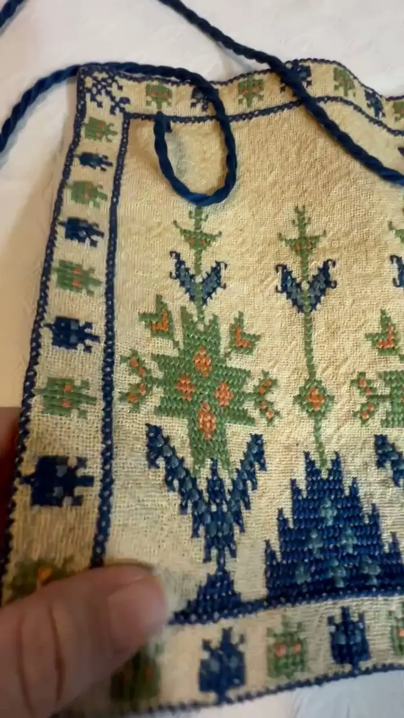 Vintage Hand Made Cross Stitch Floral Cross Body Small Bag Purse