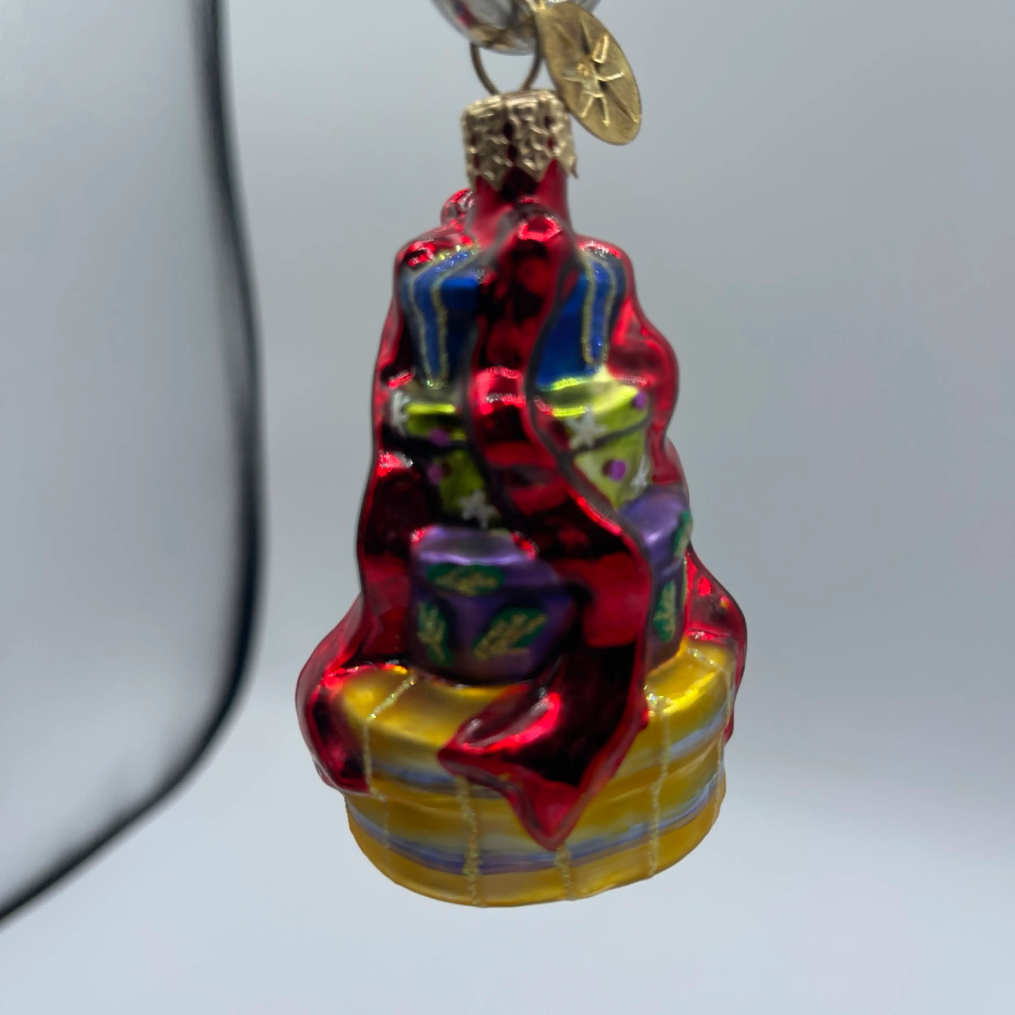 Image 2 of 6