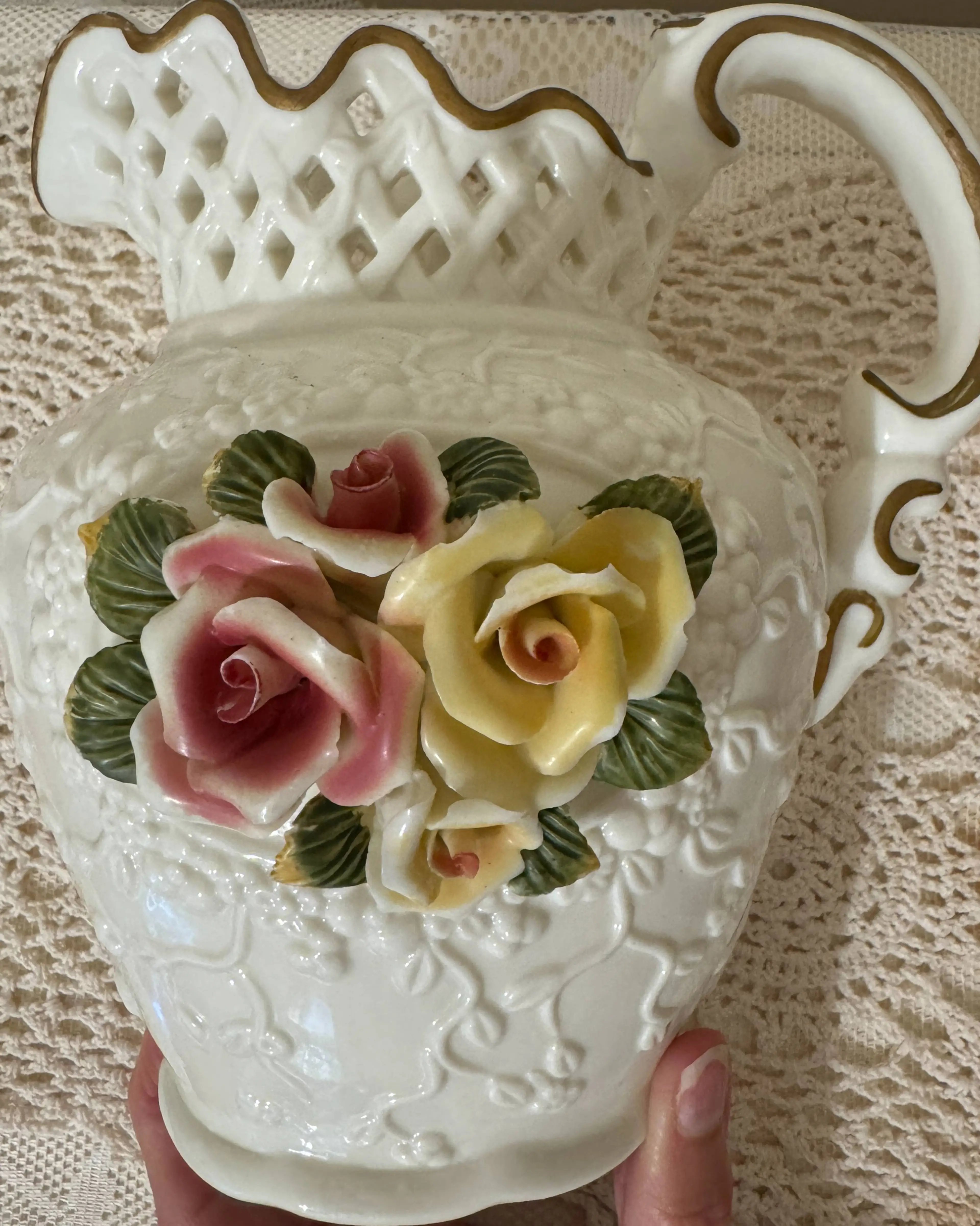 Image 4 of 6