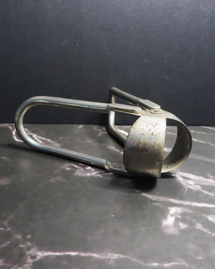 Vintage Boyle Grapefruit Corer Silver Color Metal Collectibe Kitchen Tool