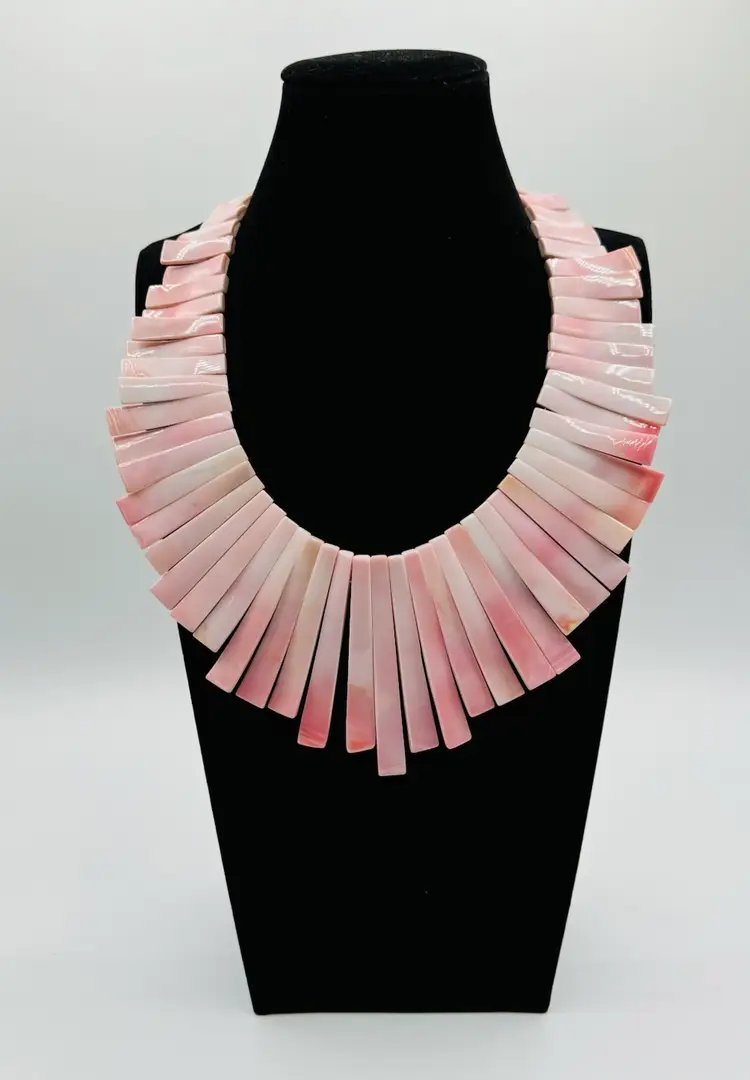 Coral Bib Necklace Vintage