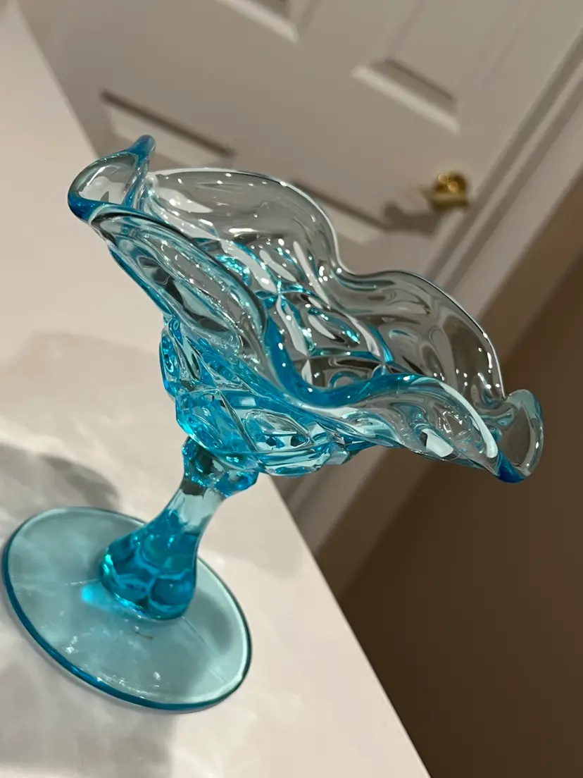 Beautiful Blue Viking  Yesteryear Bullseye Compote candy Dish With Amazing  UV 🤩 Glow 🤩