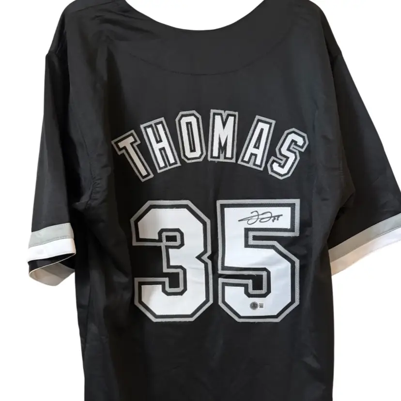 Frank Thomas Signed White Sox jersey with Becket Coa with Inscription #35.