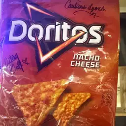 LLLLLLIMITED EDITION!!!!    Autographed Lyons Cutesey Golf Dorito’s Bag.   Still Smells Like Nacho Cheese.