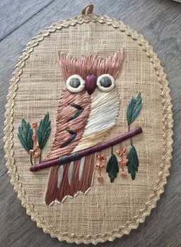 Vintage 1970s raffia owl wall decor